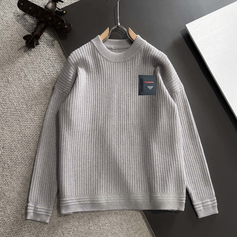 Pra*a sweaters